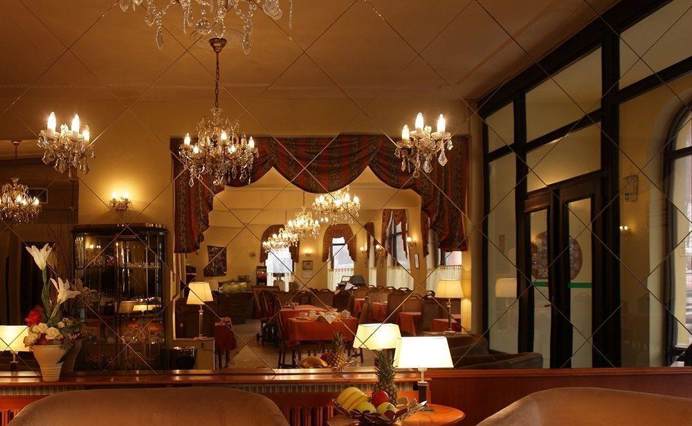 Kavalir Hotel Прага Екстериор снимка