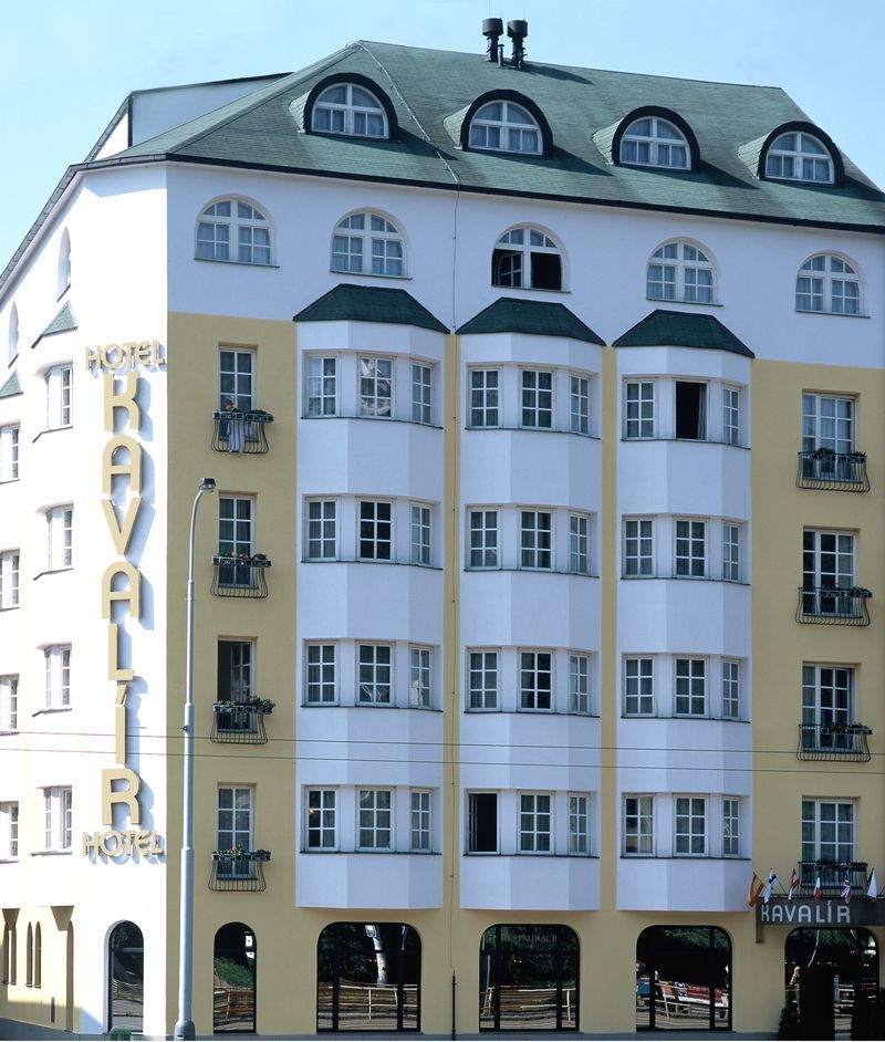 Kavalir Hotel Прага Екстериор снимка